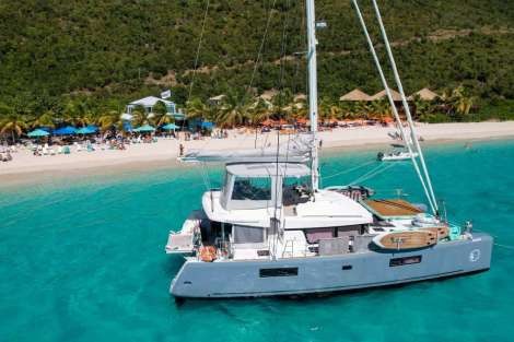 Review img # 59 of the yacht AEOLUS 77