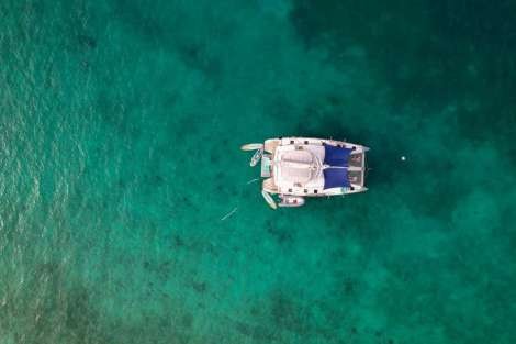 Review img # 64 of the yacht AEOLUS 77