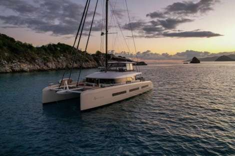 Review img # 47 of the yacht AEOLUS 77