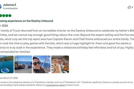 Review img # 10 of the yacht Destiny Unbound