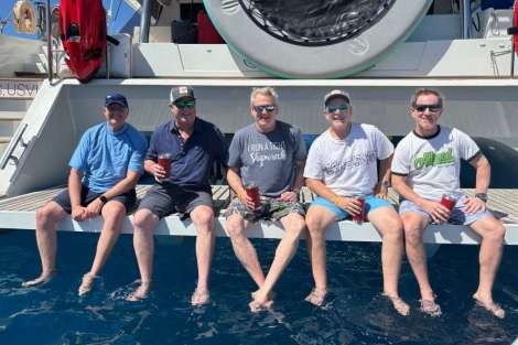 Review img # 21 of the yacht INDULGENCE