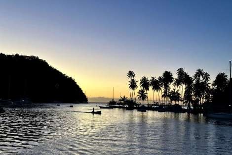 Review img # 15 of the yacht Lady Marigot
