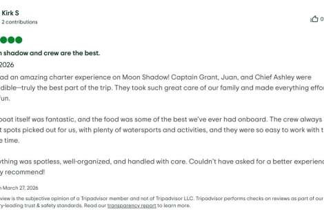Review img # 11 of the yacht Moon Shadow