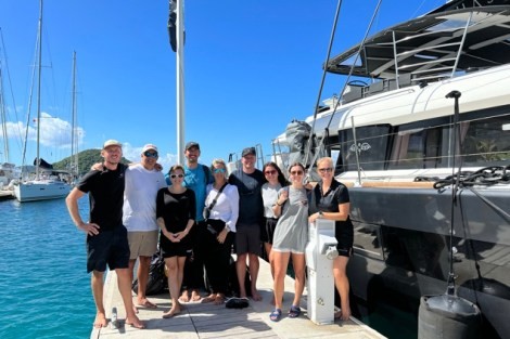 Review img # 17 of the yacht OHANA
