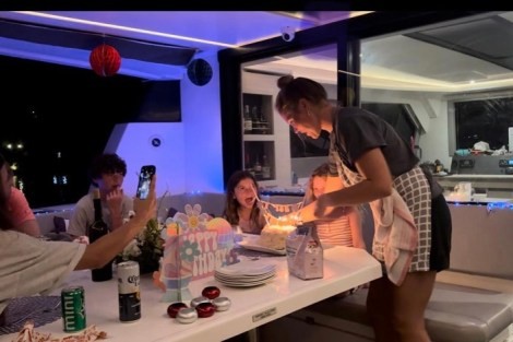 Review img # 25 of the yacht OHANA