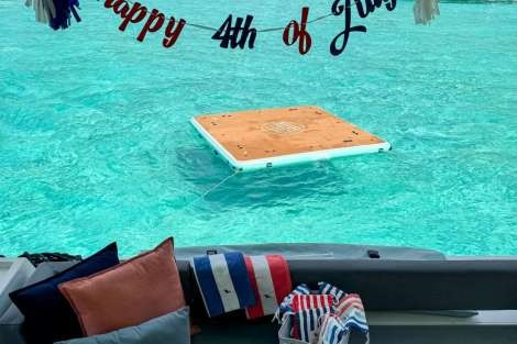 Review img # 9 of the yacht OHANA