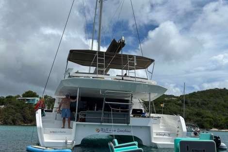 Review img # 2 of the yacht Walk&rsquo;n on Sunshine